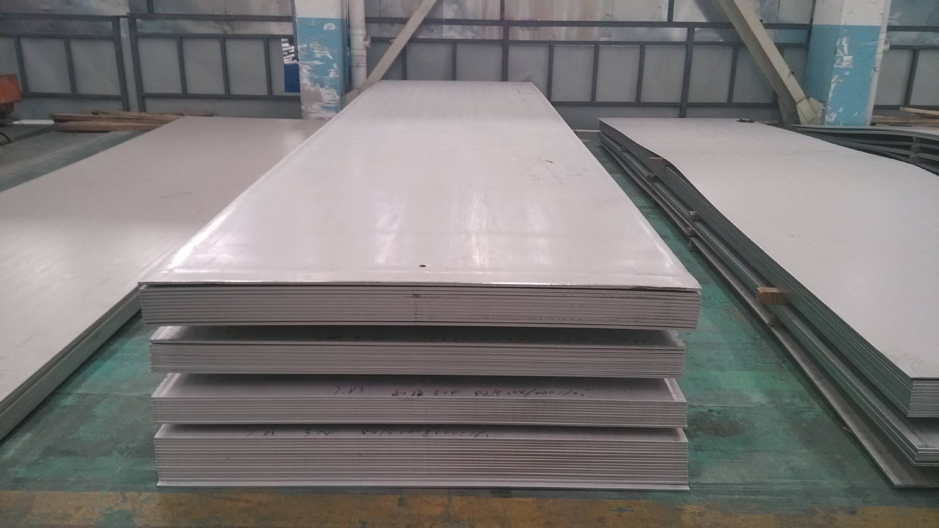 重庆304不锈钢板专业生产厂家-可按需定制